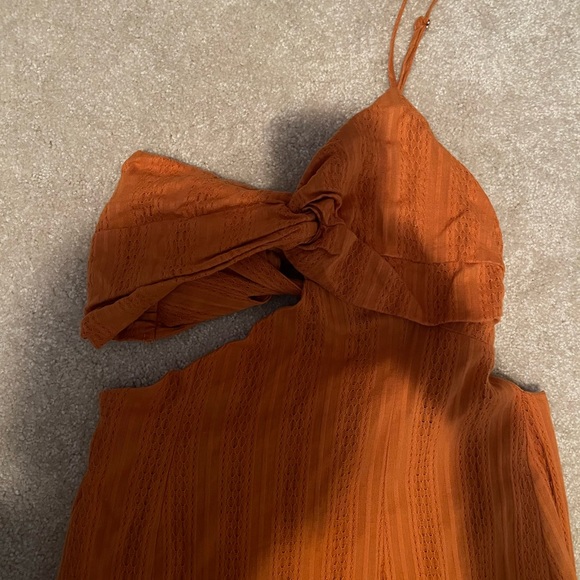 Orange asymmetric dress - Picture 9 of 13